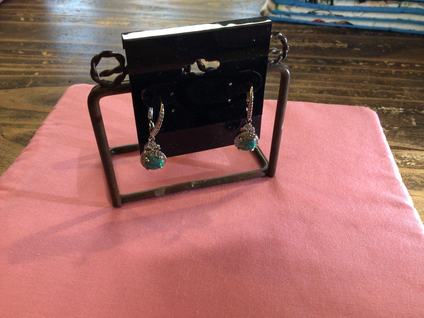 Opal mini hoop ER