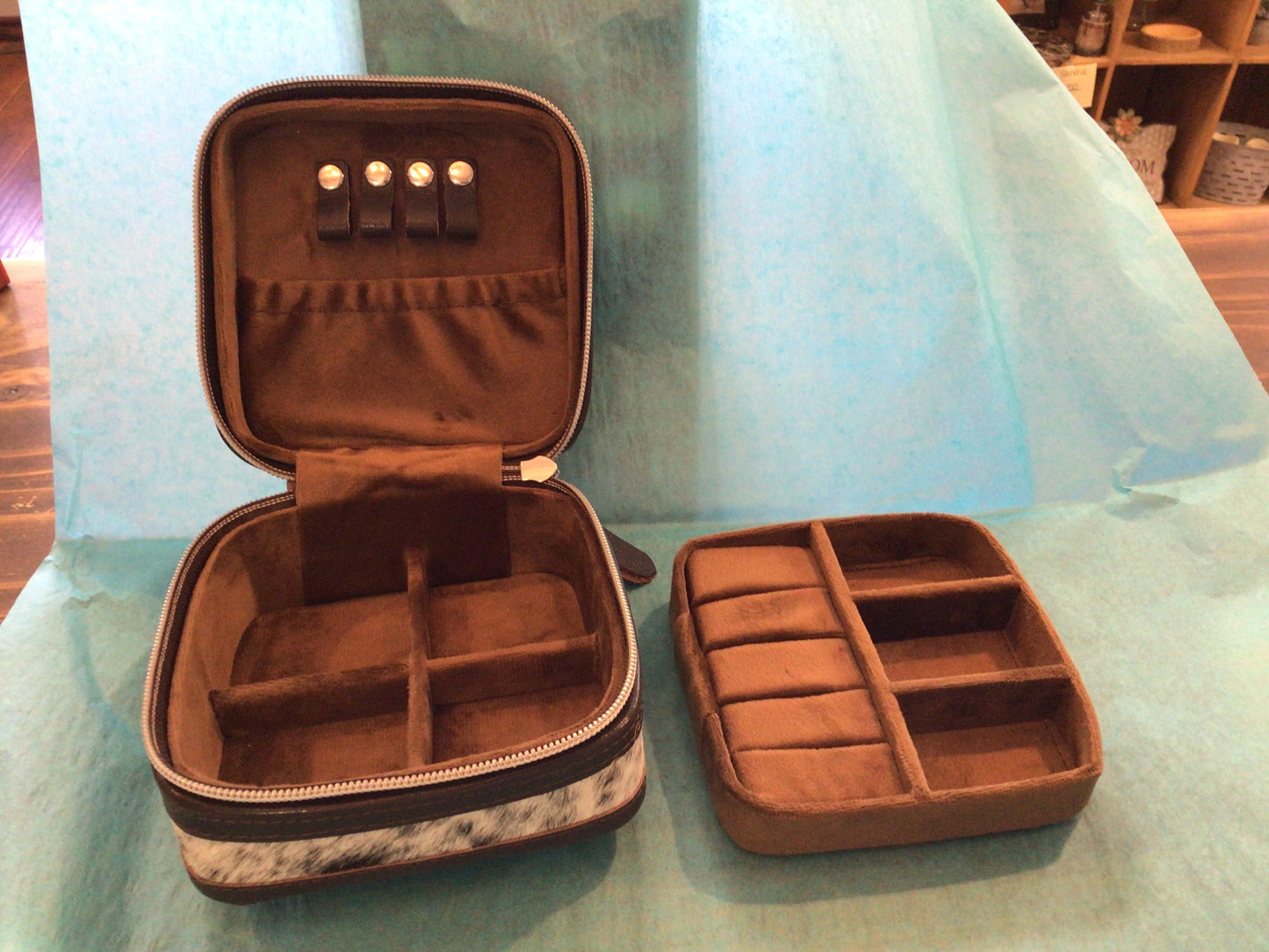 Cowhide Jewelry Case
