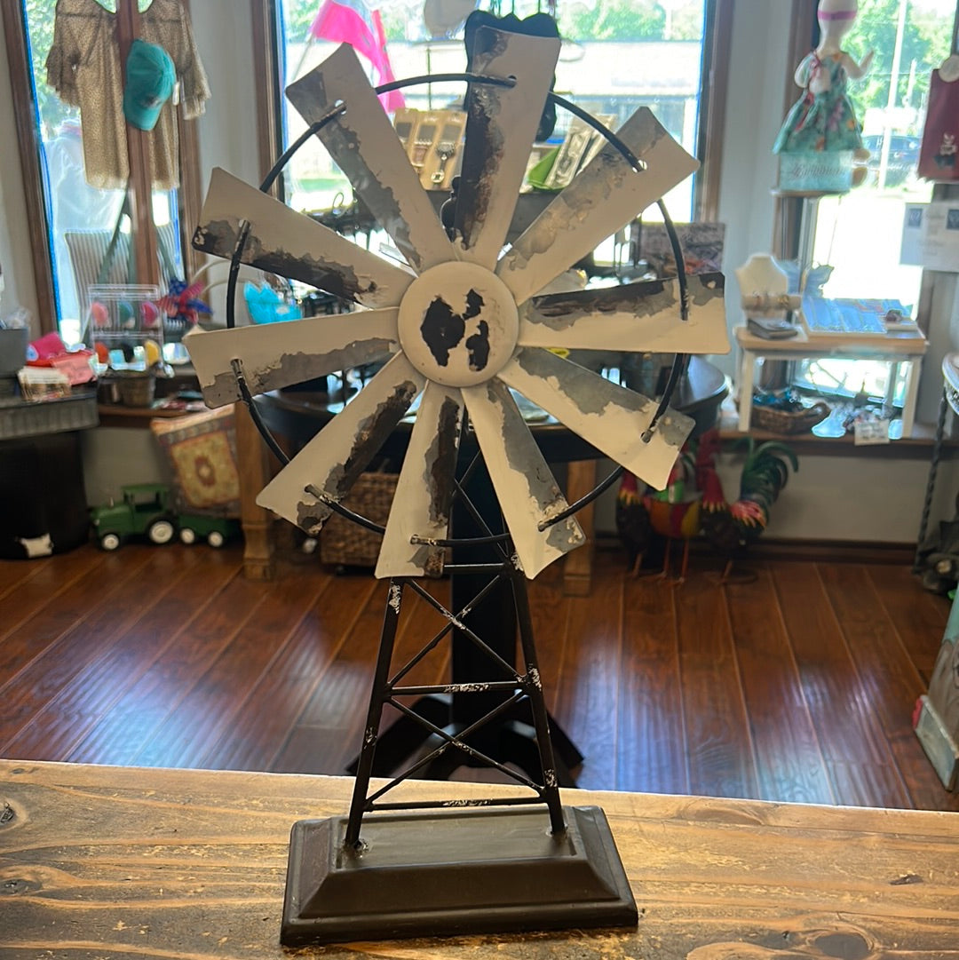 Large Windmill Table Sitter