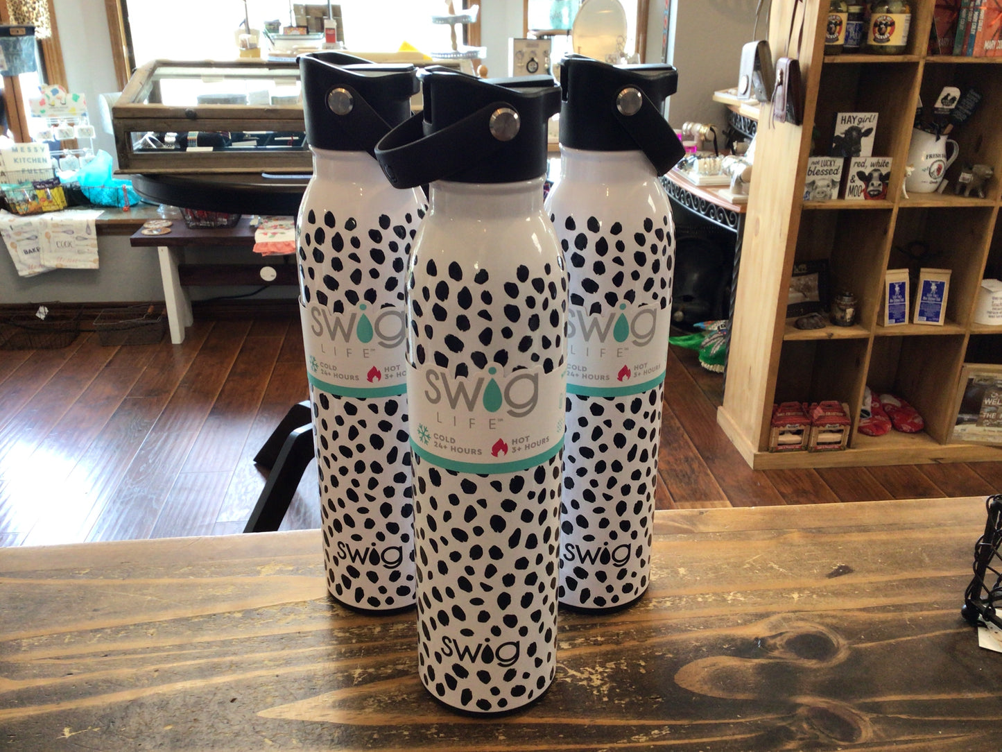 SwigLife Spot On Flip + Sip Water Bottle
