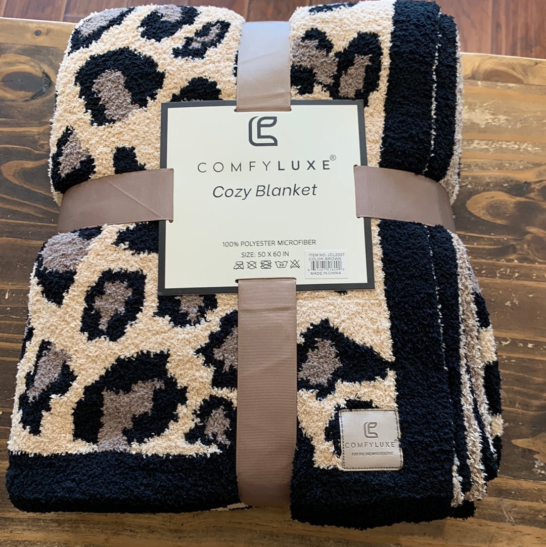 Comfyluxe Safari Throw Blanket