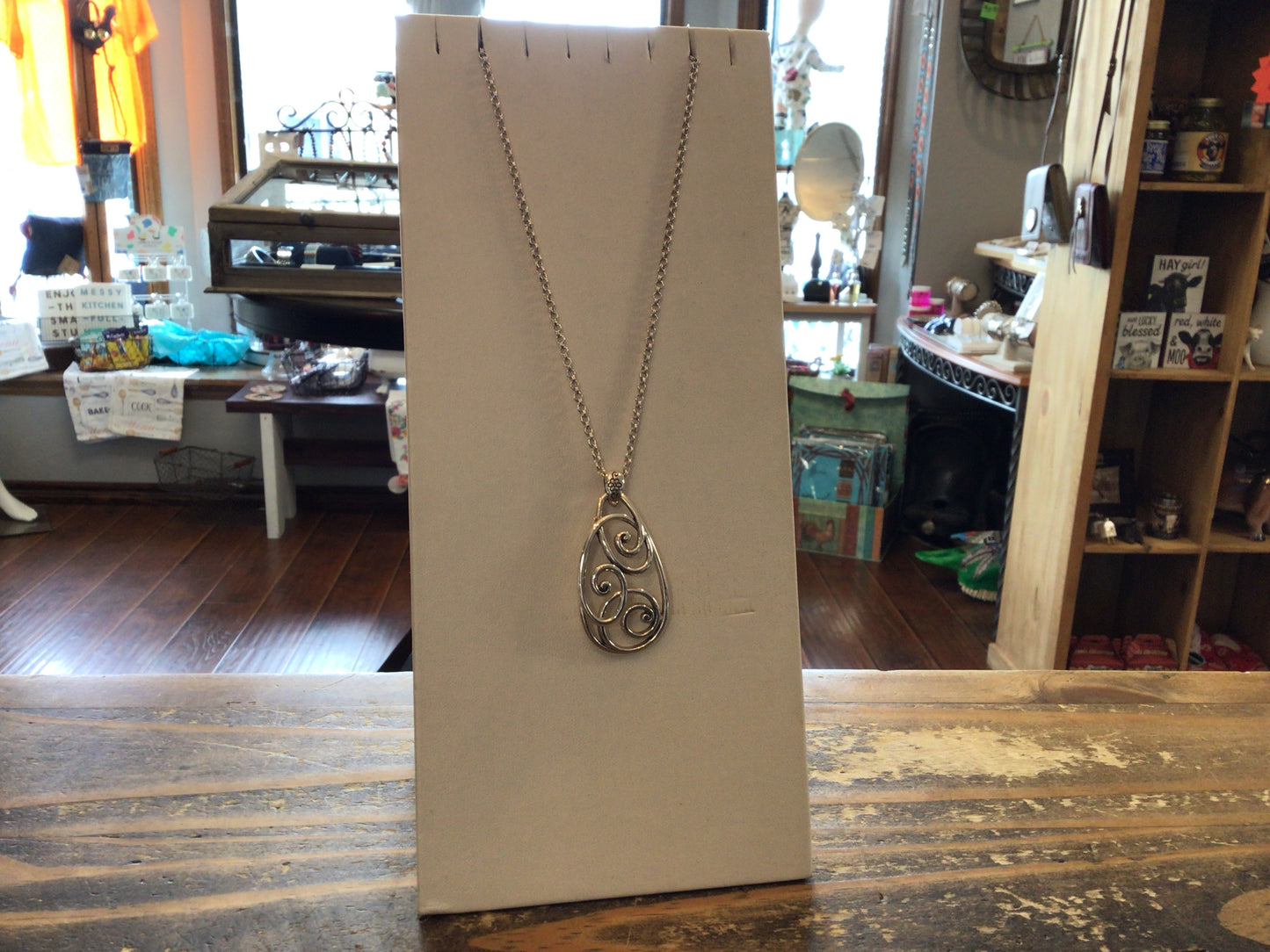 SIL Rock N Scroll Necklace