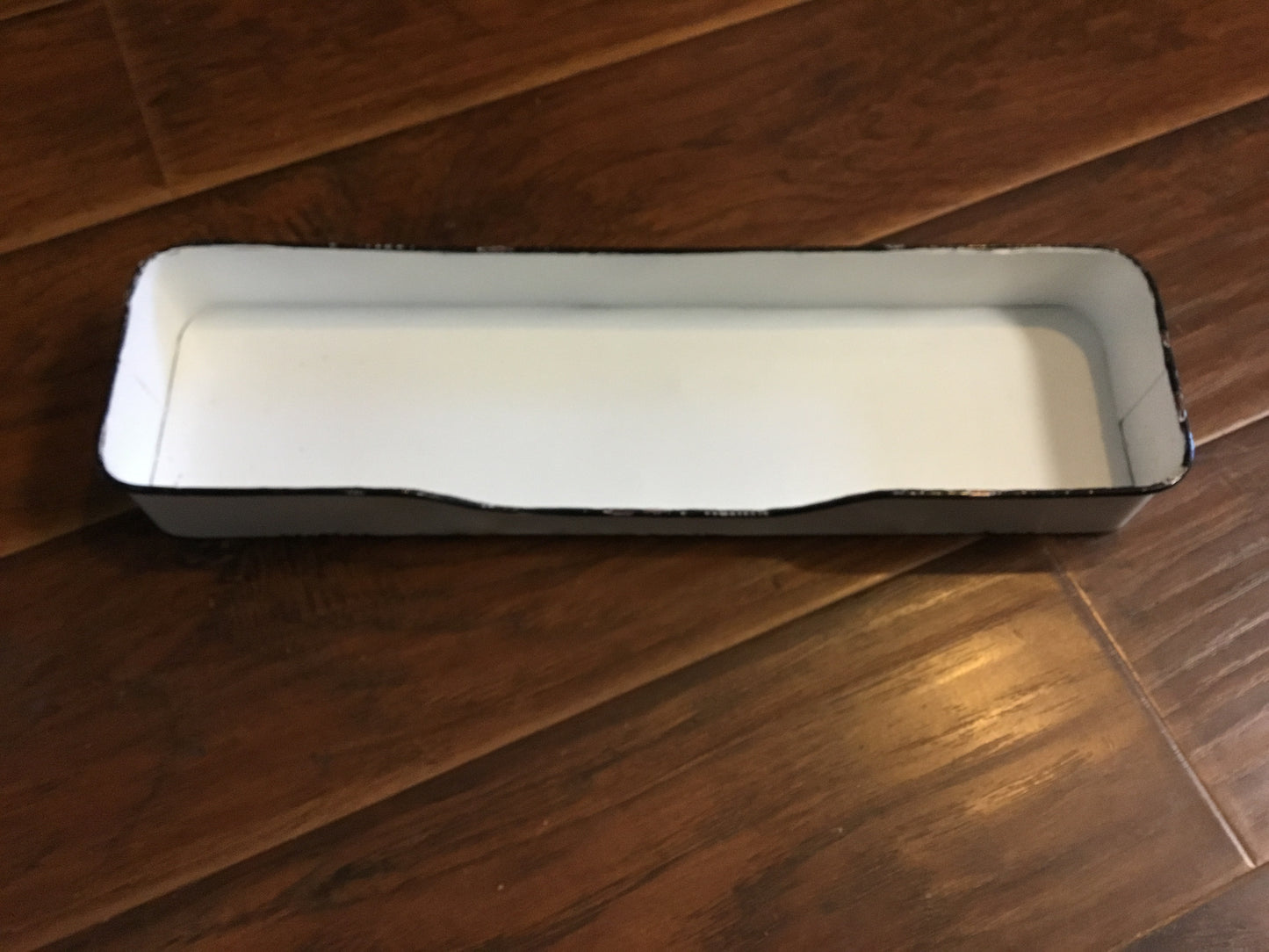 Small Enamel Hanging Tray