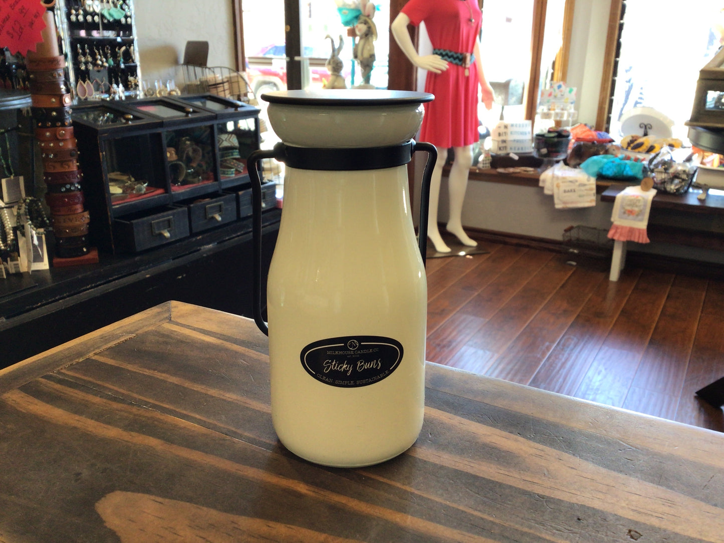 8oz Milkbottle Jar w/ Lid