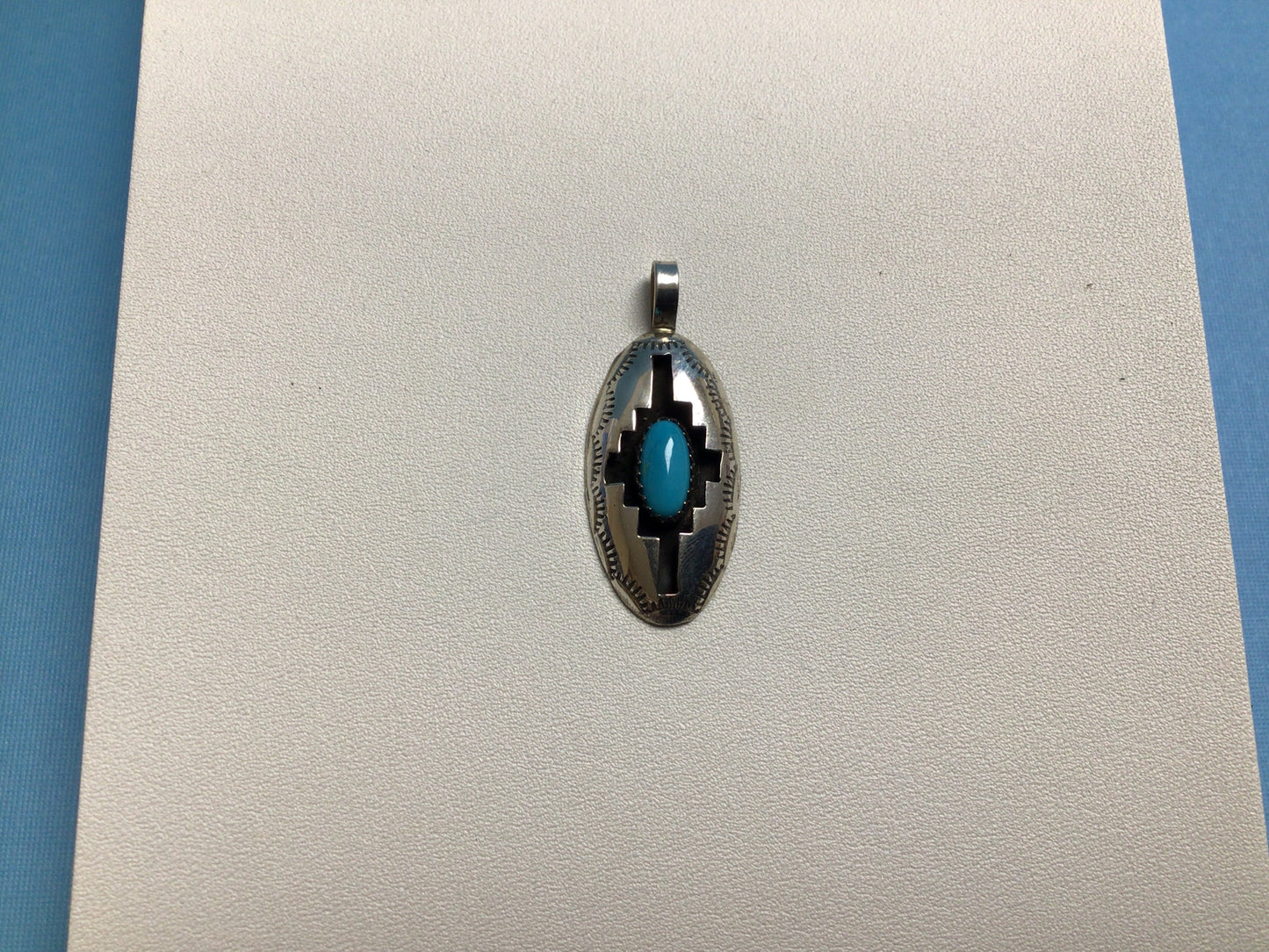 SS Oval Pendant with Turquoise Stone