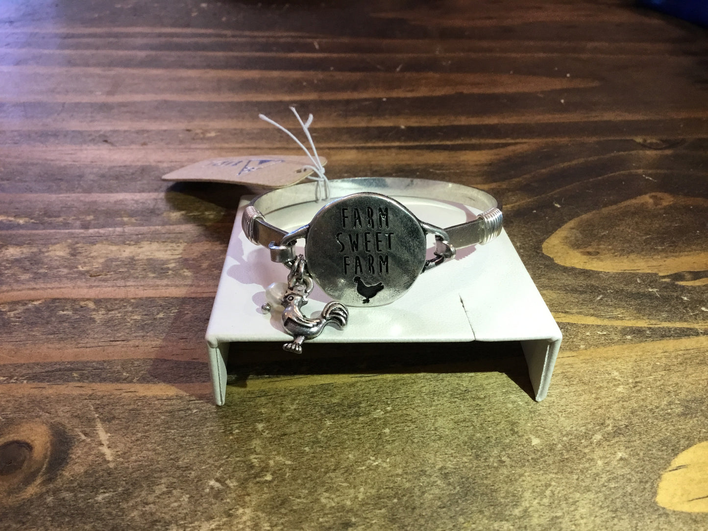 Asstd. Metal Clasp Bangle