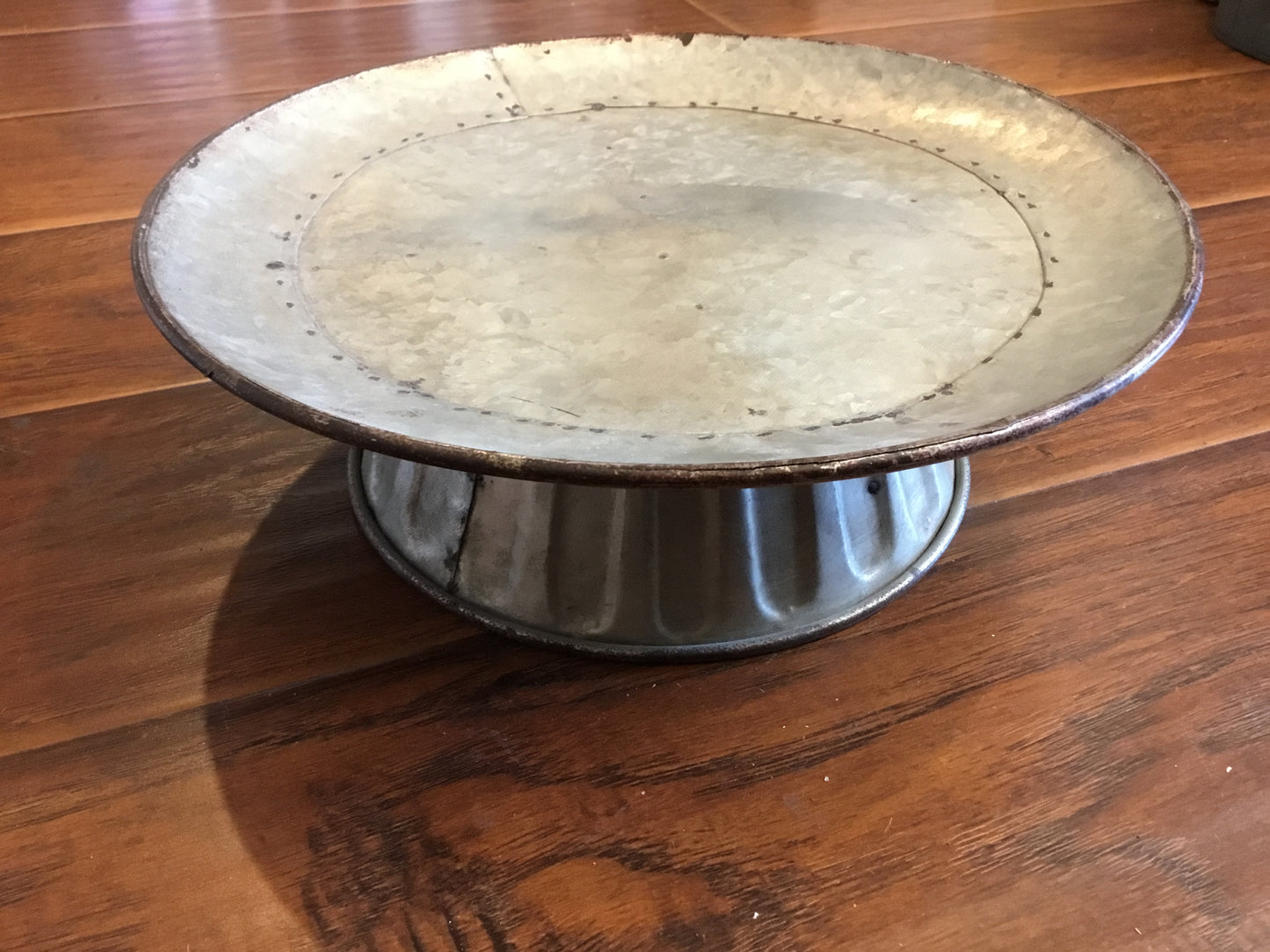 Small Metal Display Stand