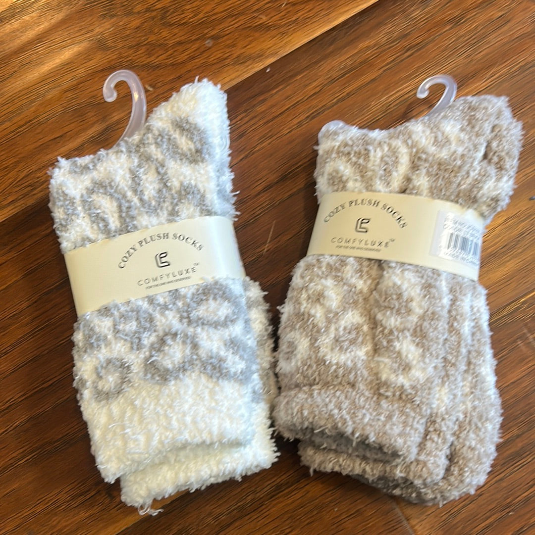 ComfyLuxe Leopard Mini-Crew Socks