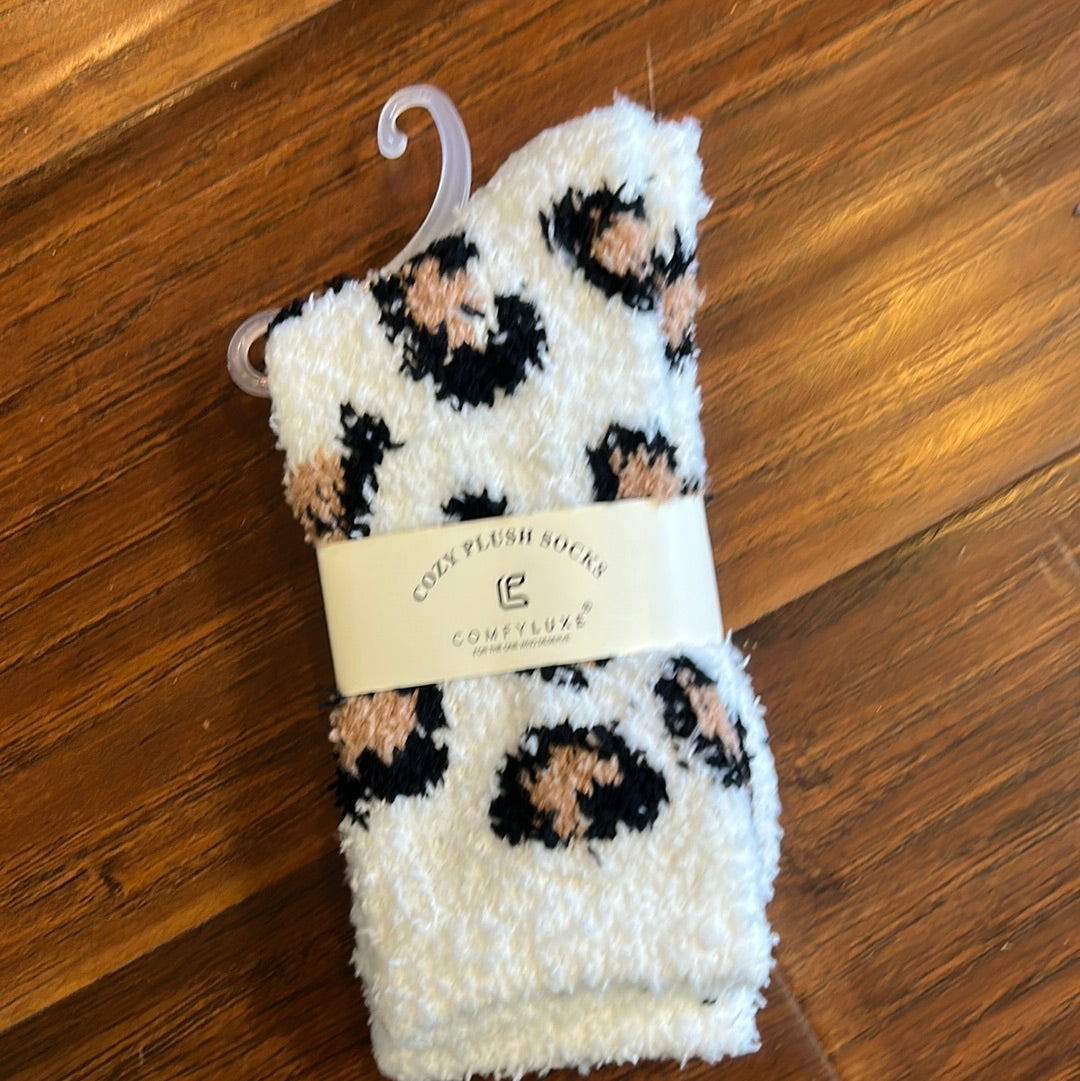 ComfyLuxe Leopard Mini-Crew Socks