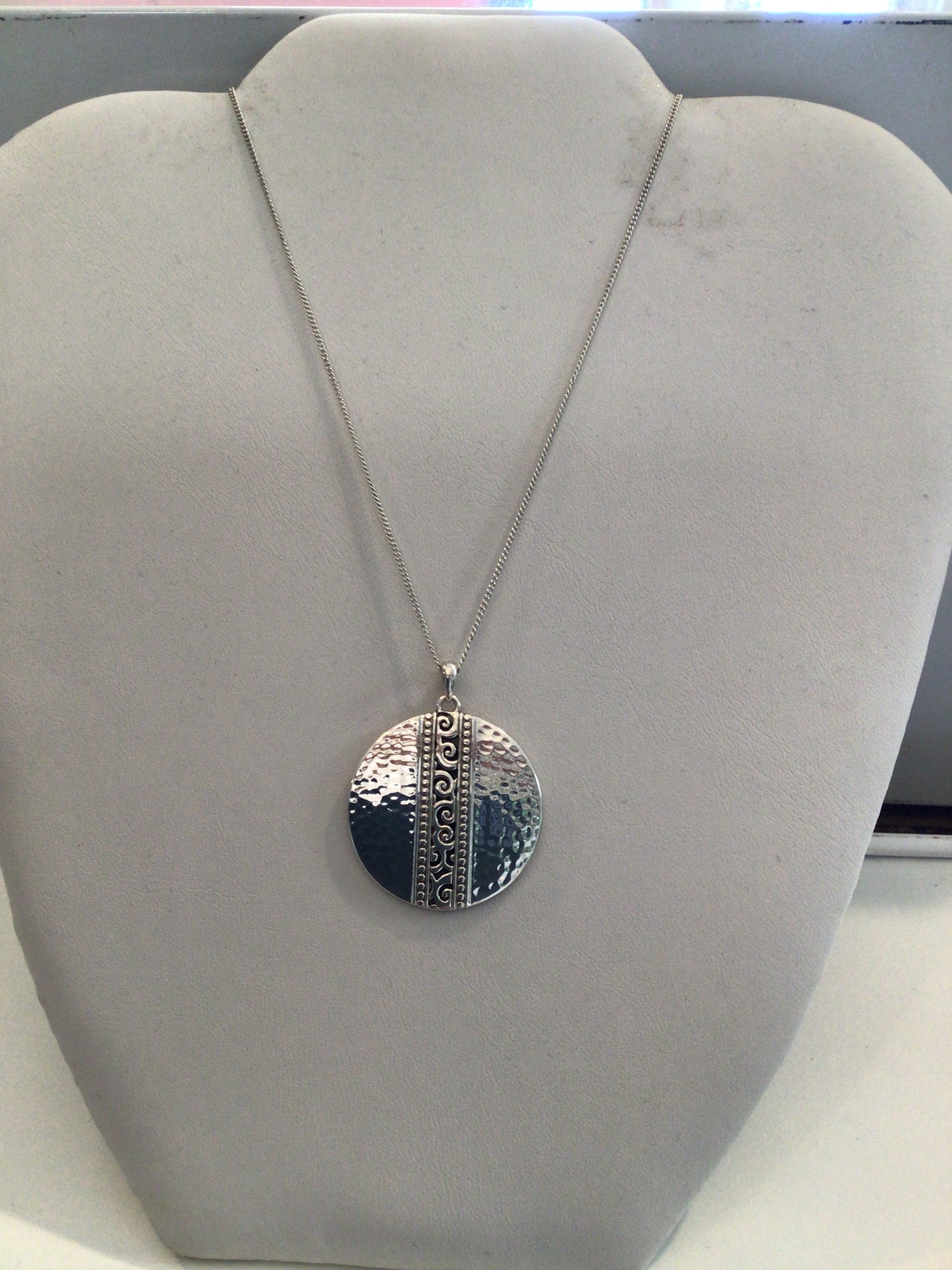 Mingle Disc Necklace