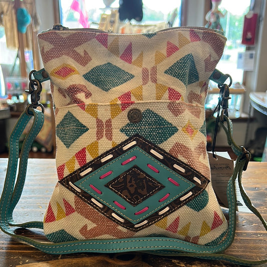 Bhrayna Pearl Crossbody