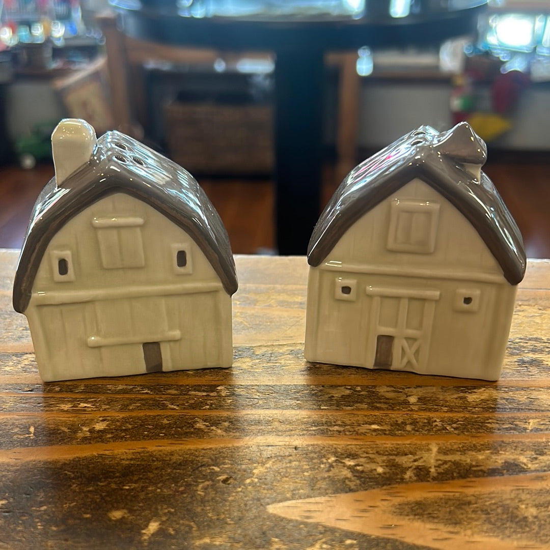 Small Barn Salt & Pepper Shakers
