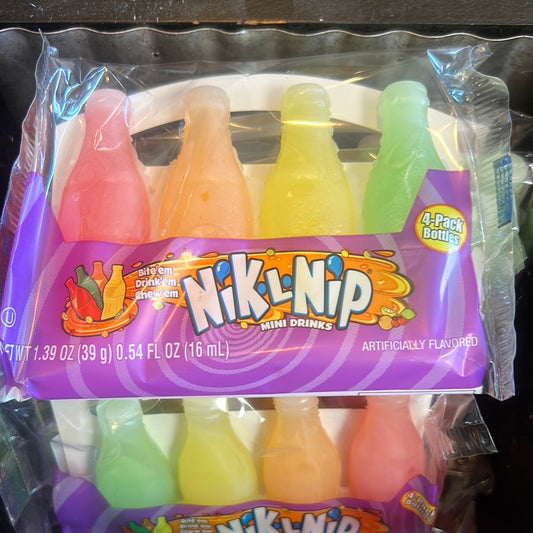 Nik-L-Lips