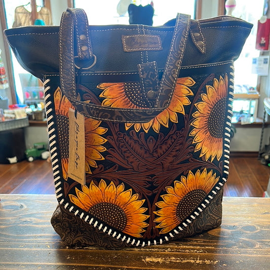 Bhrayna Seaweed Tote Bag