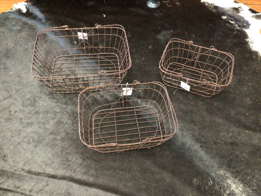 2 Handled Wire Gathering Basket