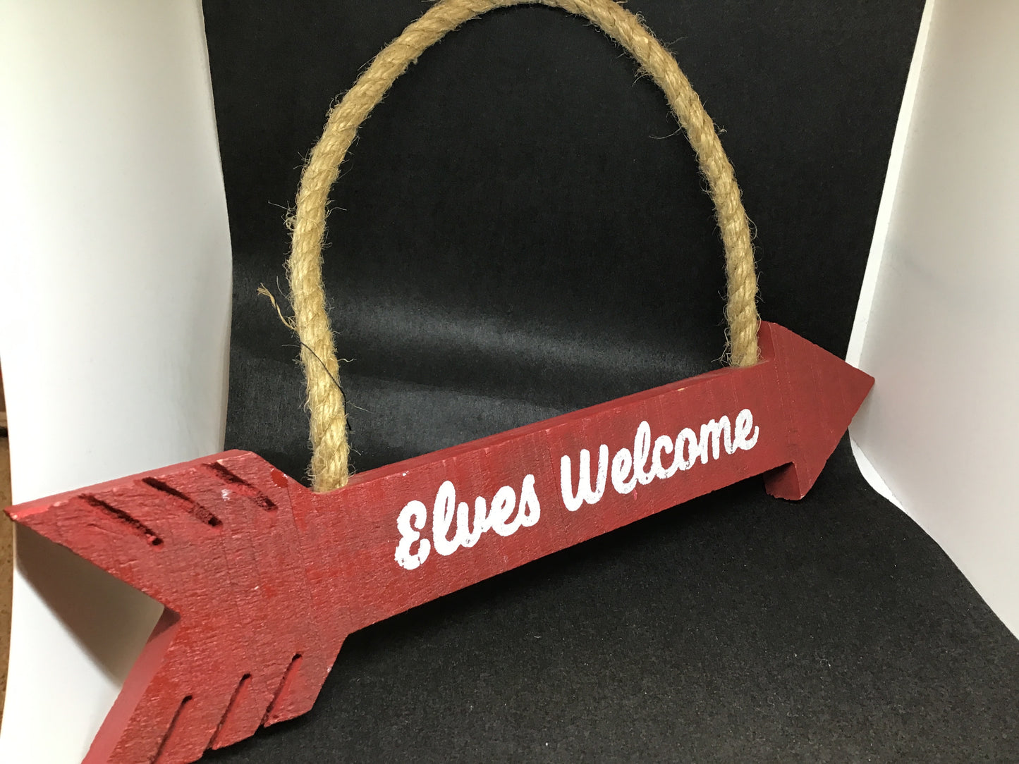 Elves Welcome Arrow Sign
