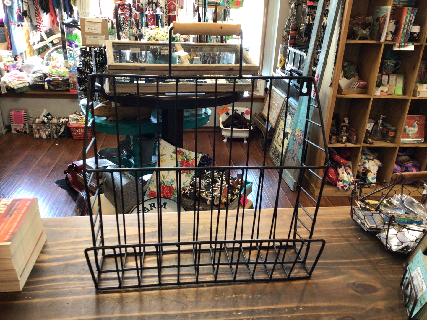Black Metal Wire Organizer