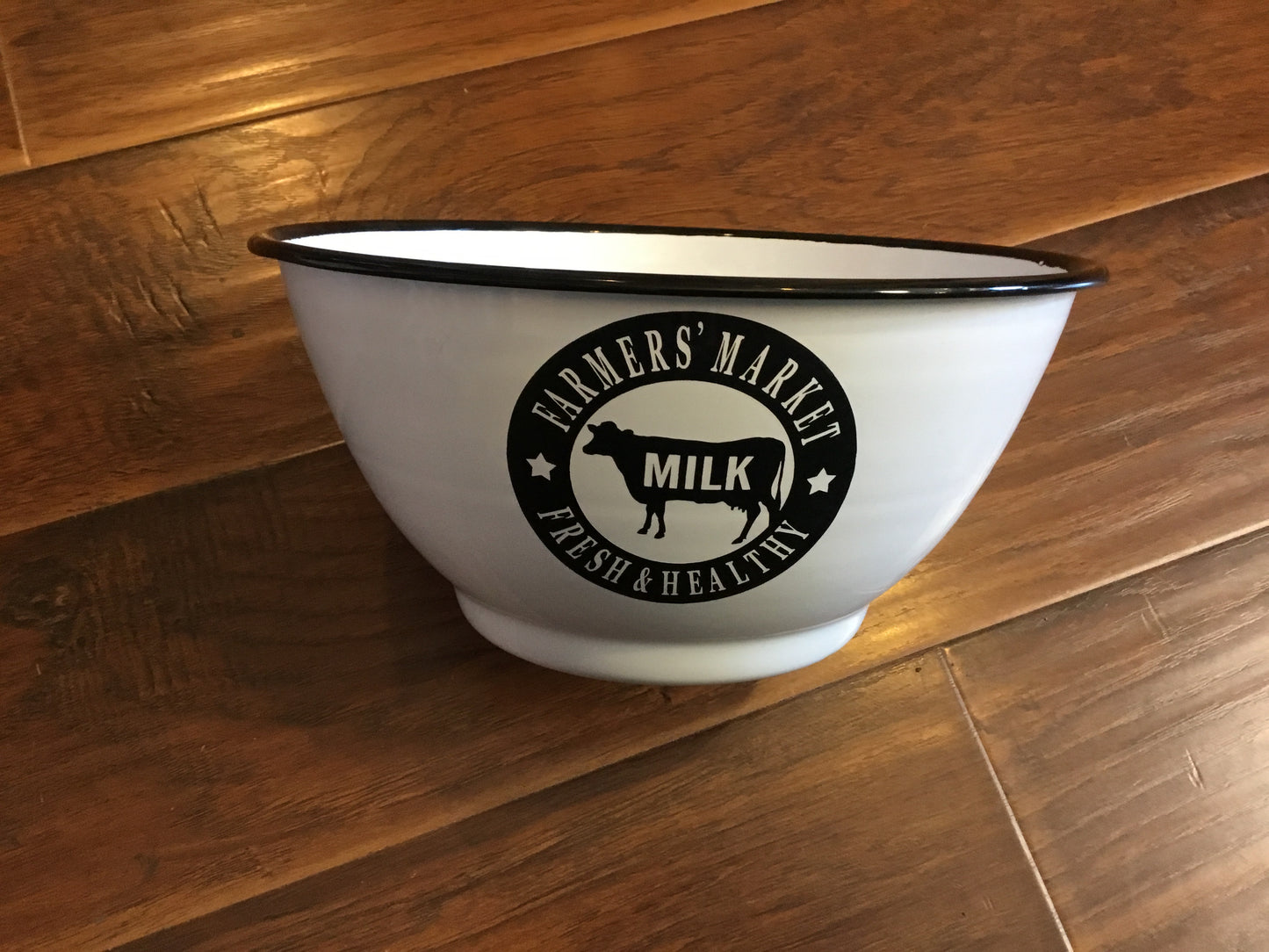 Large Farm Fresh Milk Mixing Bowl