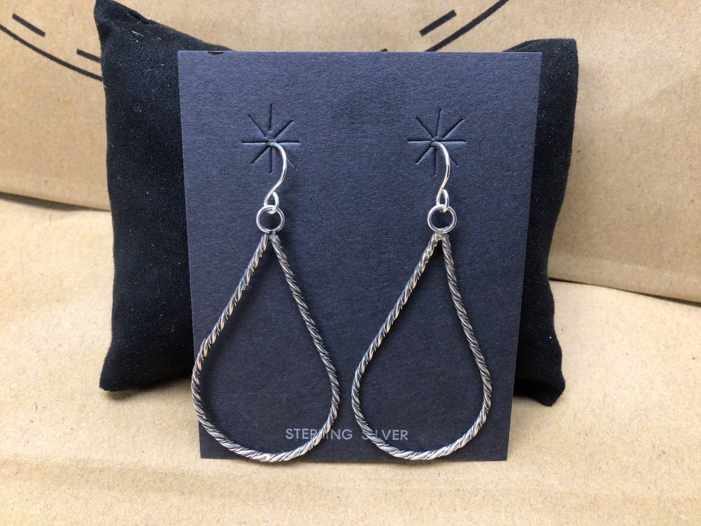 SS Thin Silver Dangle ER