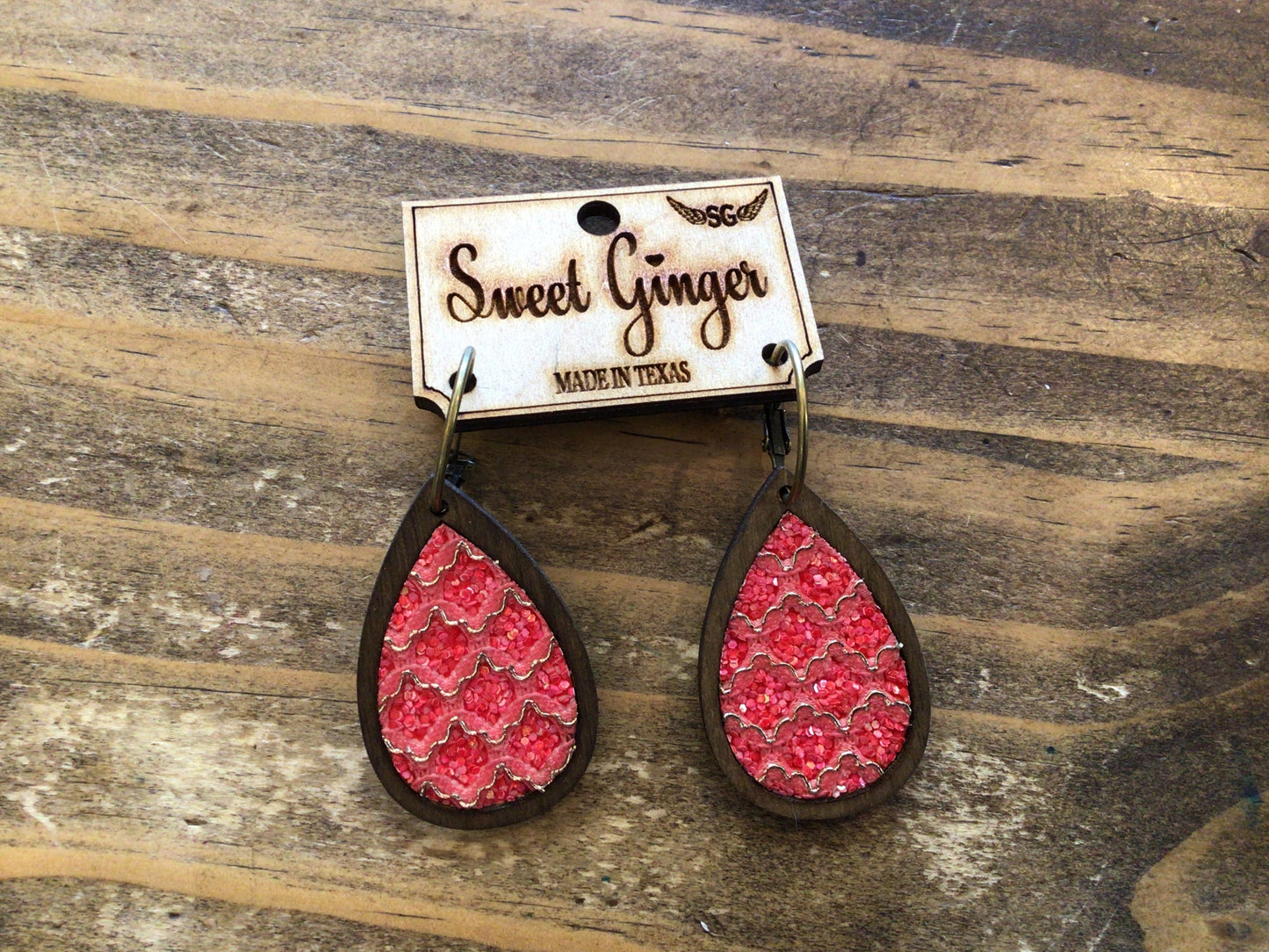 Sweet Ginger Small Teardrop Earrings