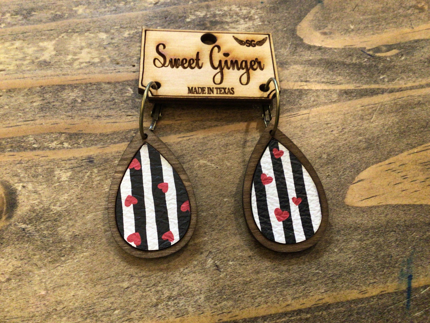 Sweet Ginger Small Teardrop Earrings