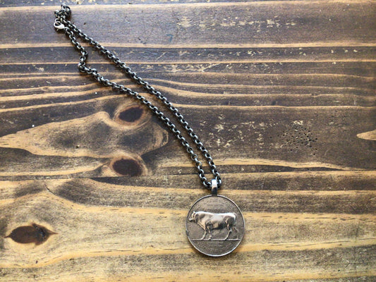 SS Short Chain Bull Pendant & Chain