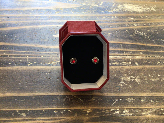 Twinkle Ruby Mini Post Gift Box