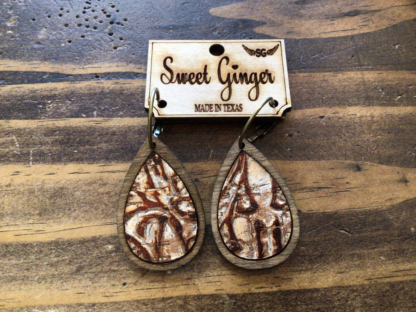 Sweet Ginger Small Teardrop Earrings