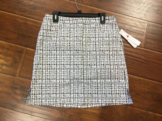 Black & White Pull Up Skirt