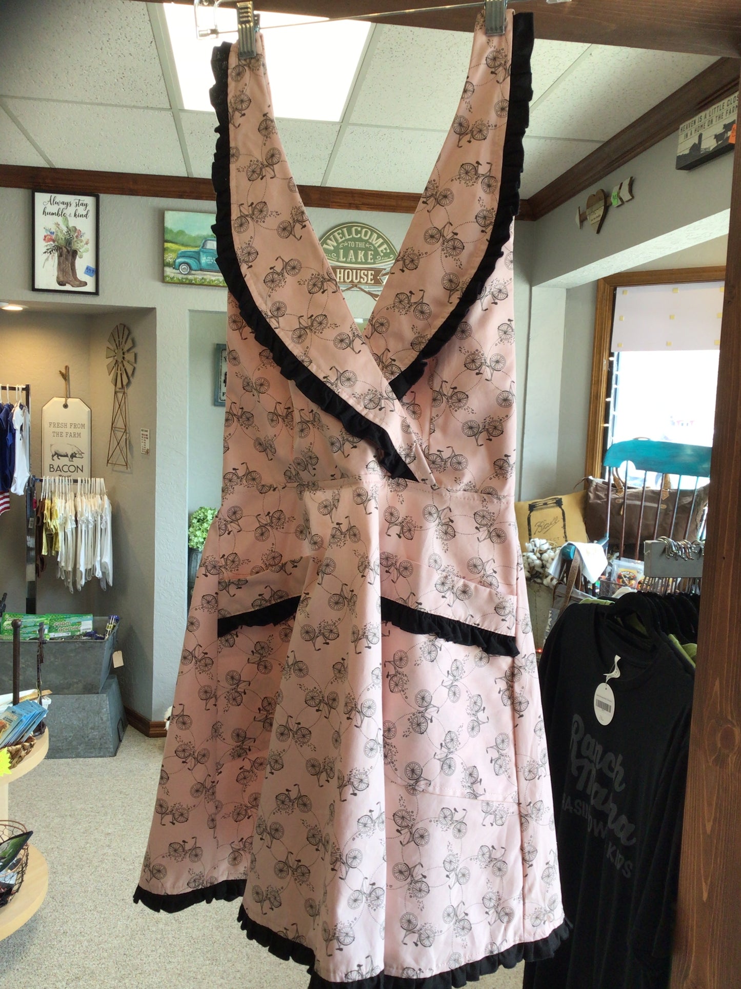 Adult Assorted Aprons