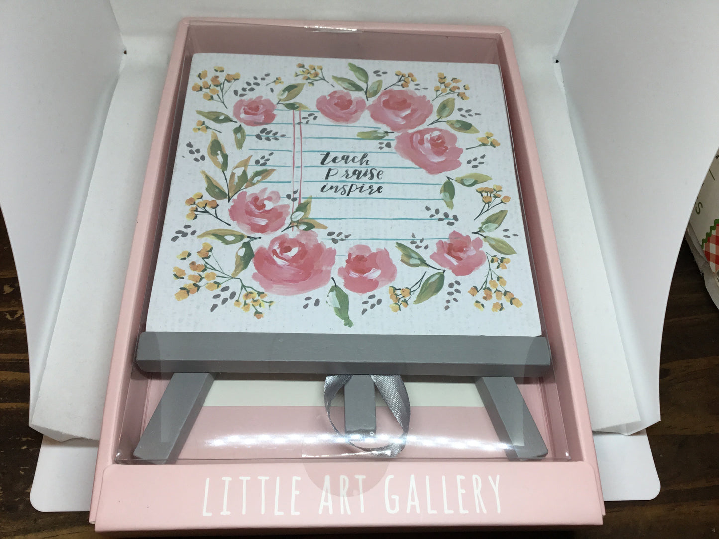 Teach Love Inspire Easel