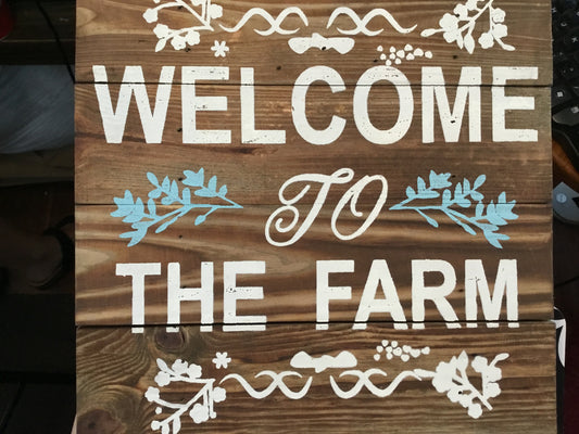 Welcome to the Farm Pallet Sign