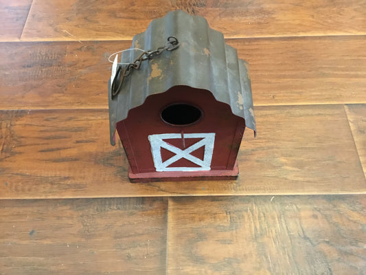 Red Metal Barn Birdhouse