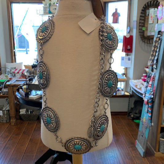 Western Oval Turquoise Metal Belt