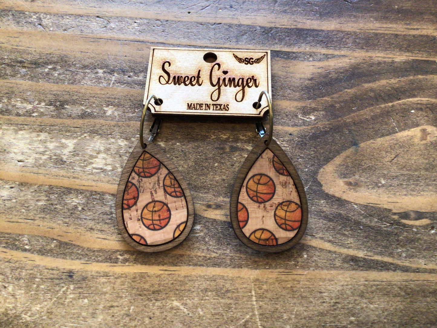 Sweet Ginger Small Teardrop Earrings