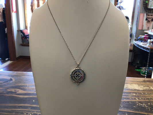 Color Drops Pendant Necklace