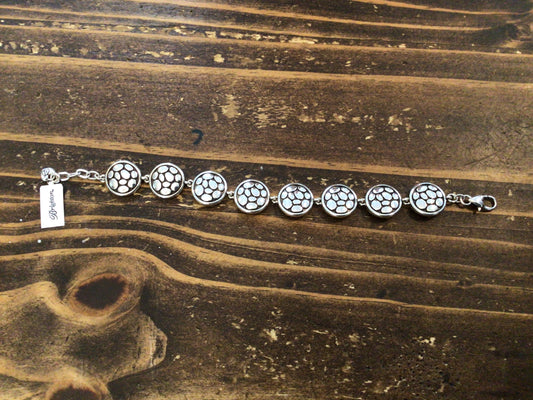 Pebble Round Link Bracelet