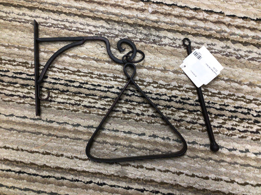 Triangle Metal Wall Decor