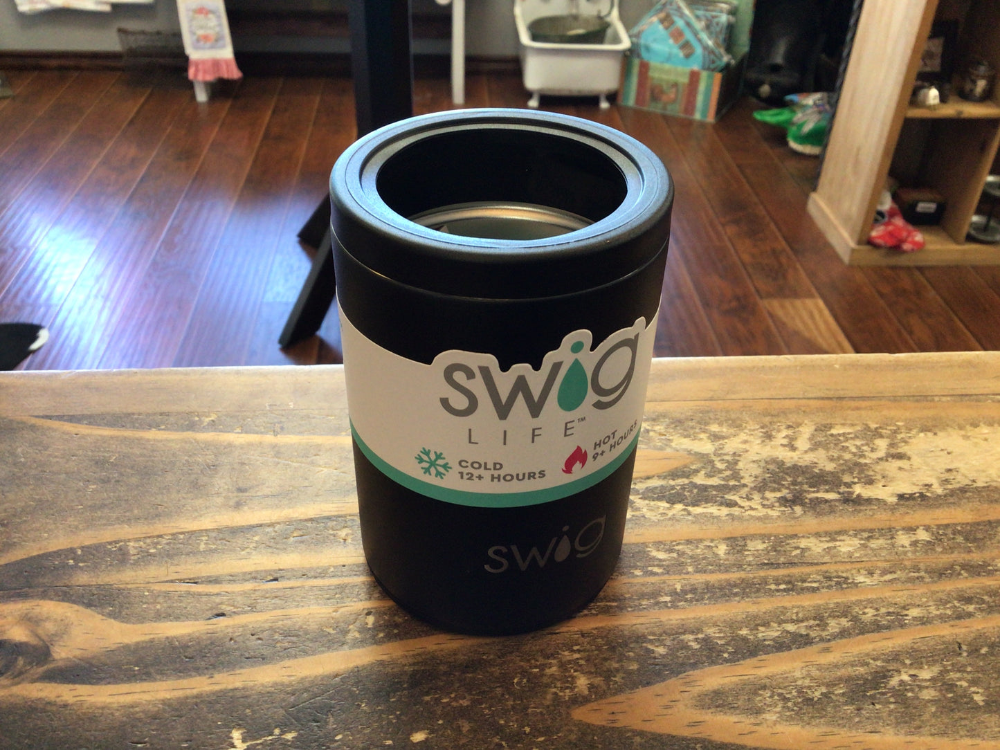 SwigLife Black Can+Bottle Cooler