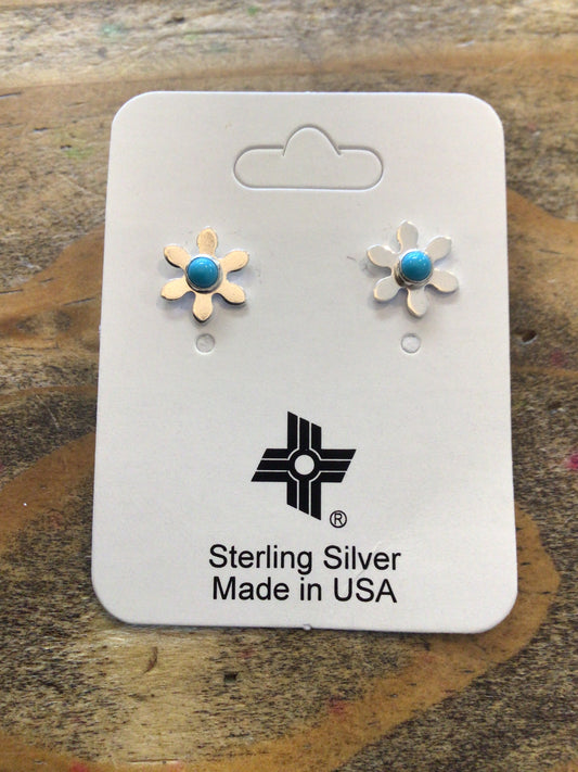 SS Turquoise Stone Flower Stud