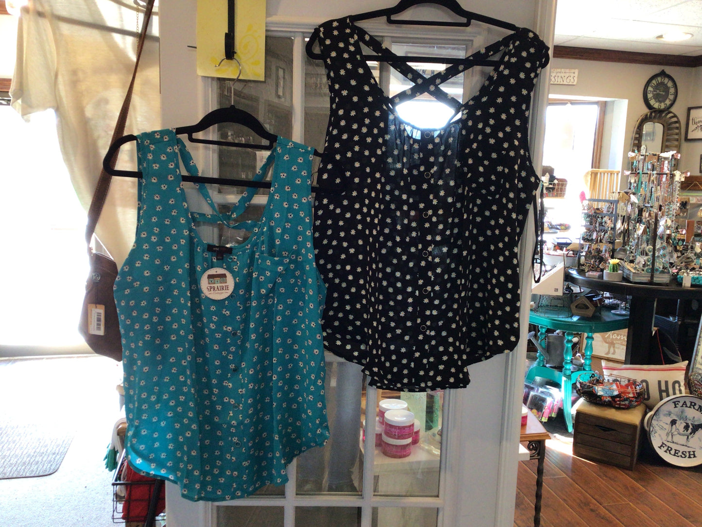 Sleeveless Floral Print Cross Back Top