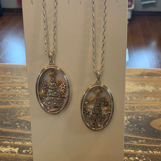 Wonderful Christmas Shaker Necklace