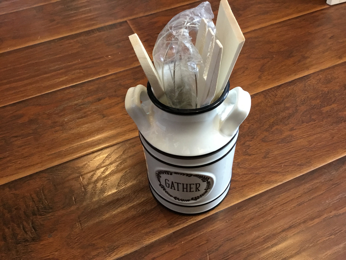 Gather Utensil Holder w/tools