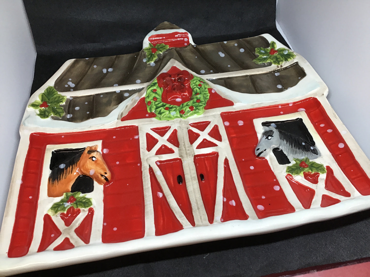 Christmas On The Farm Plate
