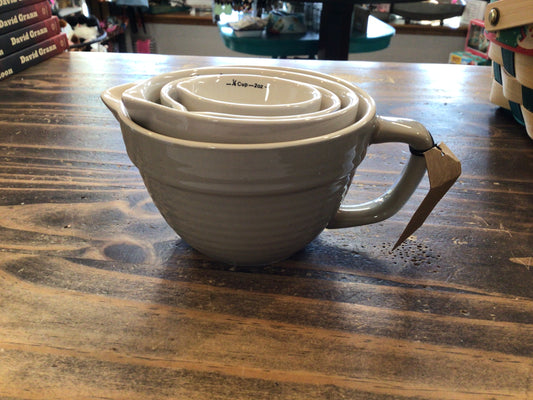 Batter Bowl Shaped Measuring Cups