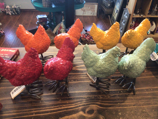 Resin Chicken w/Metal Feet