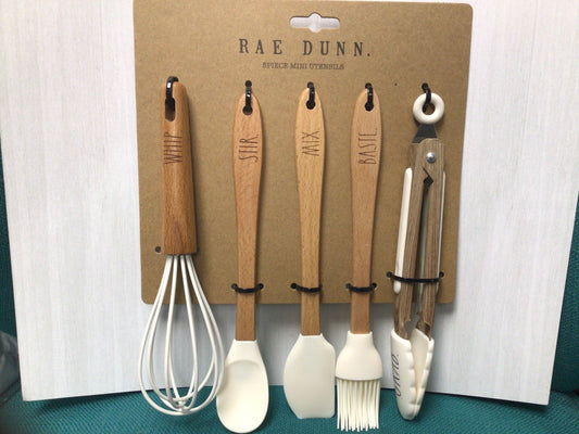 Rae Dunn. 5 Piece Mini Utensils