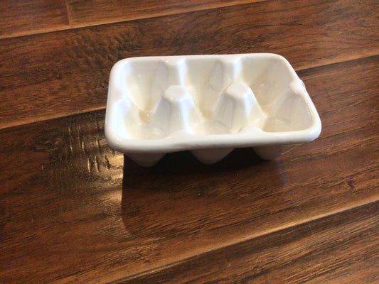6 Egg Ceramic Holder