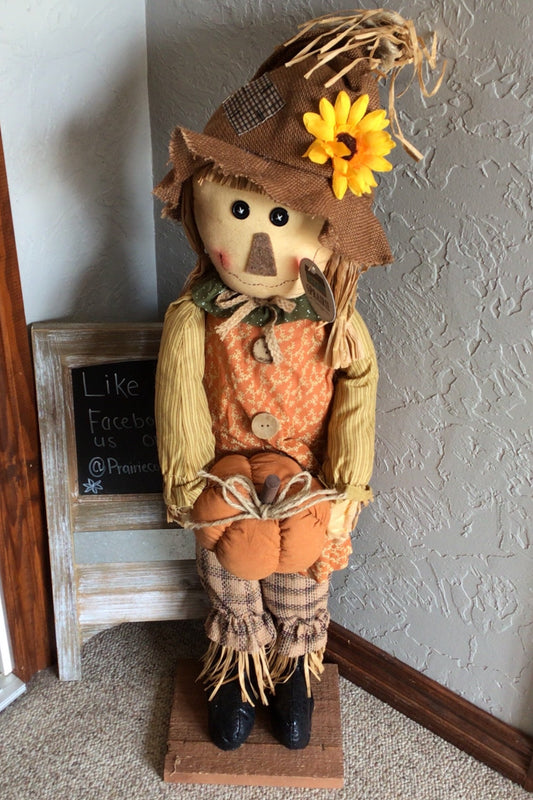 Farm Harvest Scarecrow Stander